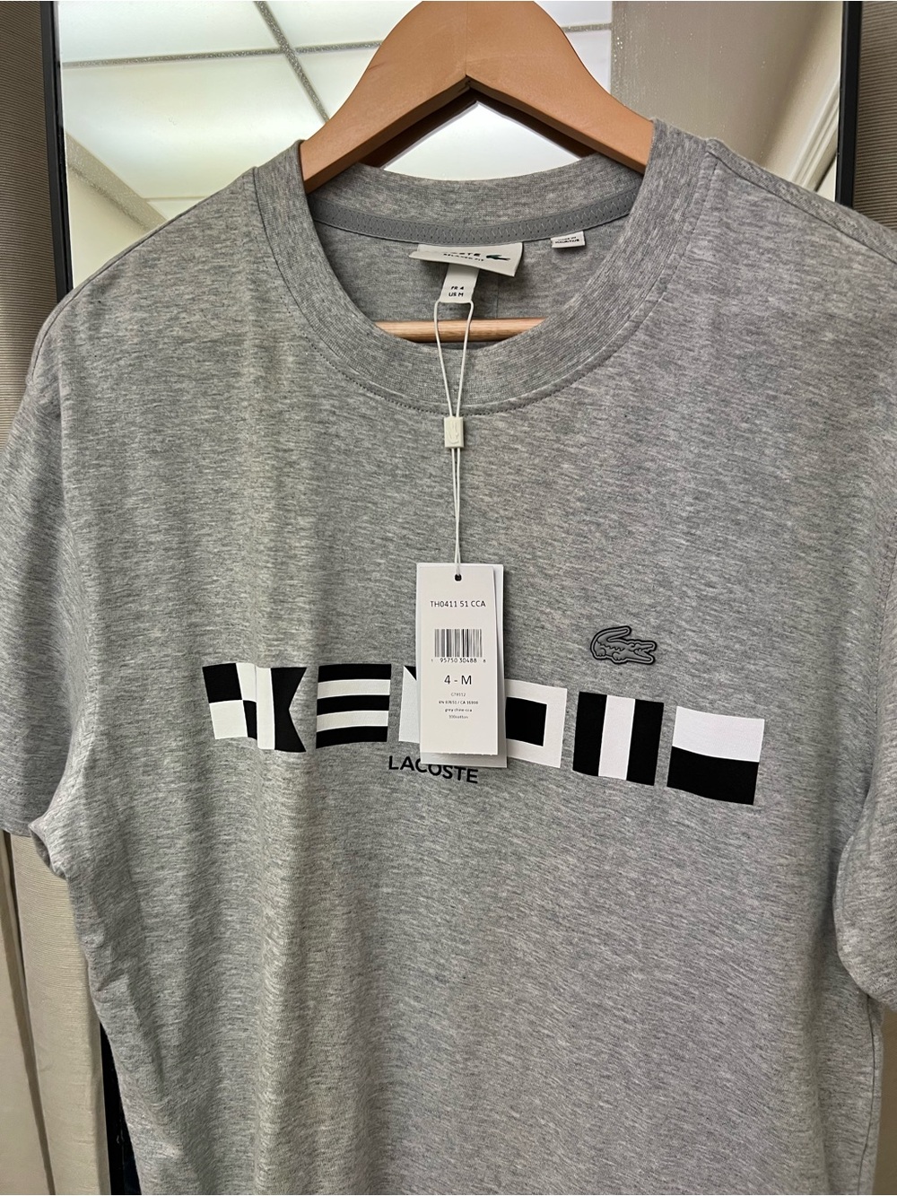 LACOSTE Tee - Picture 2 of 6